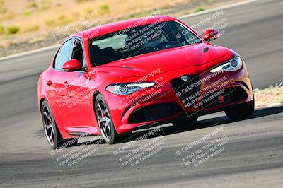 media/Jun-07-2025-Speed Ventures (Sat) [[b125dfaa5b]]/Purple group/Turn 2 (Session 1)/